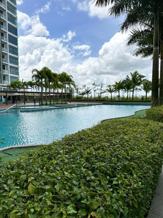 Starry Homes @ Green Haven 2Beds 2Bath+Pool View Masai Luaran gambar